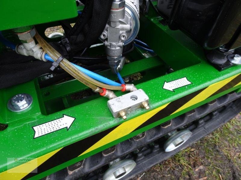 Broyeur de végétaux neuf Vemac CIP1200 Holzhäcksler Holzschredder Häcksler Diesel Kette NEU: photos 8 Broyeur de végétaux neuf Vemac CIP1200 Holzhäcksler Holzschredder Häcksler Diesel Kette NEU: photos 8