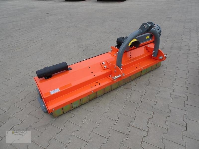 Vemac Mulcher Schlegelmulcher ML105 105cm NEU - Broyeur à axe horizontal: photos 5 Vemac Mulcher Schlegelmulcher ML105 105cm NEU - Broyeur à axe horizontal: photos 5