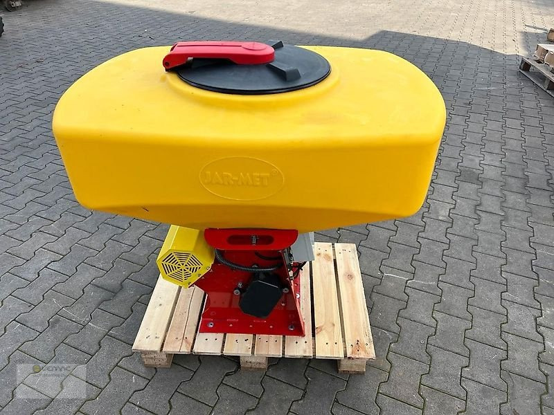 Vemac Pneumatikstreuer RP250 Jarmet 250 Liter Streuer Pneumatik NEU - Distributeur d'engrais: photos 5 Vemac Pneumatikstreuer RP250 Jarmet 250 Liter Streuer Pneumatik NEU - Distributeur d'engrais: photos 5