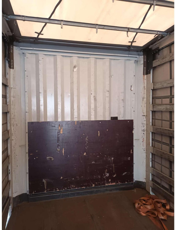 2018 Krone SDP Profi Liner Standard Lifting Axle - Semi-remorque rideaux coulissants: photos 3 2018 Krone SDP Profi Liner Standard Lifting Axle - Semi-remorque rideaux coulissants: photos 3