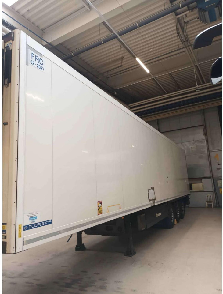 2018 Krone SDR Double Deck Cool Liner FP45 ThermoKing SLXi 300 Lifting Axle - Semi-remorque frigorifique: photos 2 2018 Krone SDR Double Deck Cool Liner FP45 ThermoKing SLXi 300 Lifting Axle - Semi-remorque frigorifique: photos 2