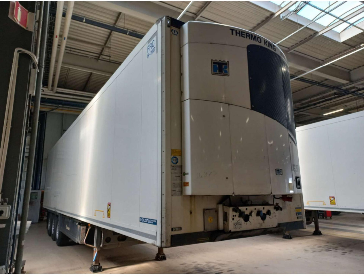 2018 Krone SDR Double Deck Cool Liner FP45 ThermoKing SLXi 300 Lifting Axle - Semi-remorque frigorifique: photos 5 2018 Krone SDR Double Deck Cool Liner FP45 ThermoKing SLXi 300 Lifting Axle - Semi-remorque frigorifique: photos 5