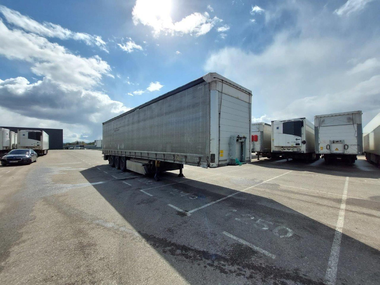 2019 Schmitz Cargobull SCS24/L Lifting Axle - Semi-remorque rideaux coulissants: photos 4 2019 Schmitz Cargobull SCS24/L Lifting Axle - Semi-remorque rideaux coulissants: photos 4