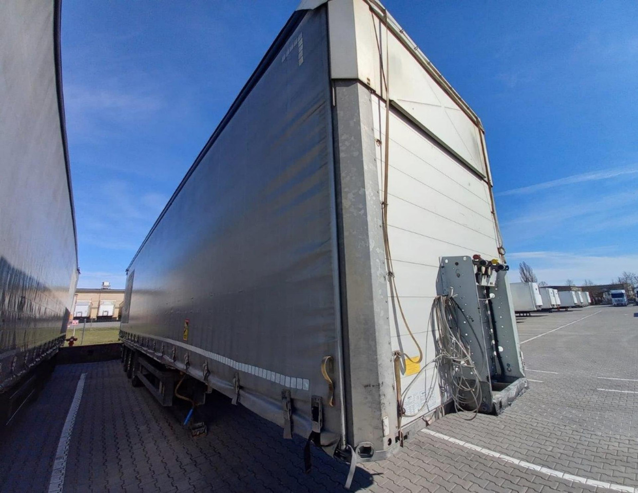 2019 Schmitz Cargobull SCS24/L Varios - Semi-remorque rideaux coulissants: photos 3 2019 Schmitz Cargobull SCS24/L Varios - Semi-remorque rideaux coulissants: photos 3
