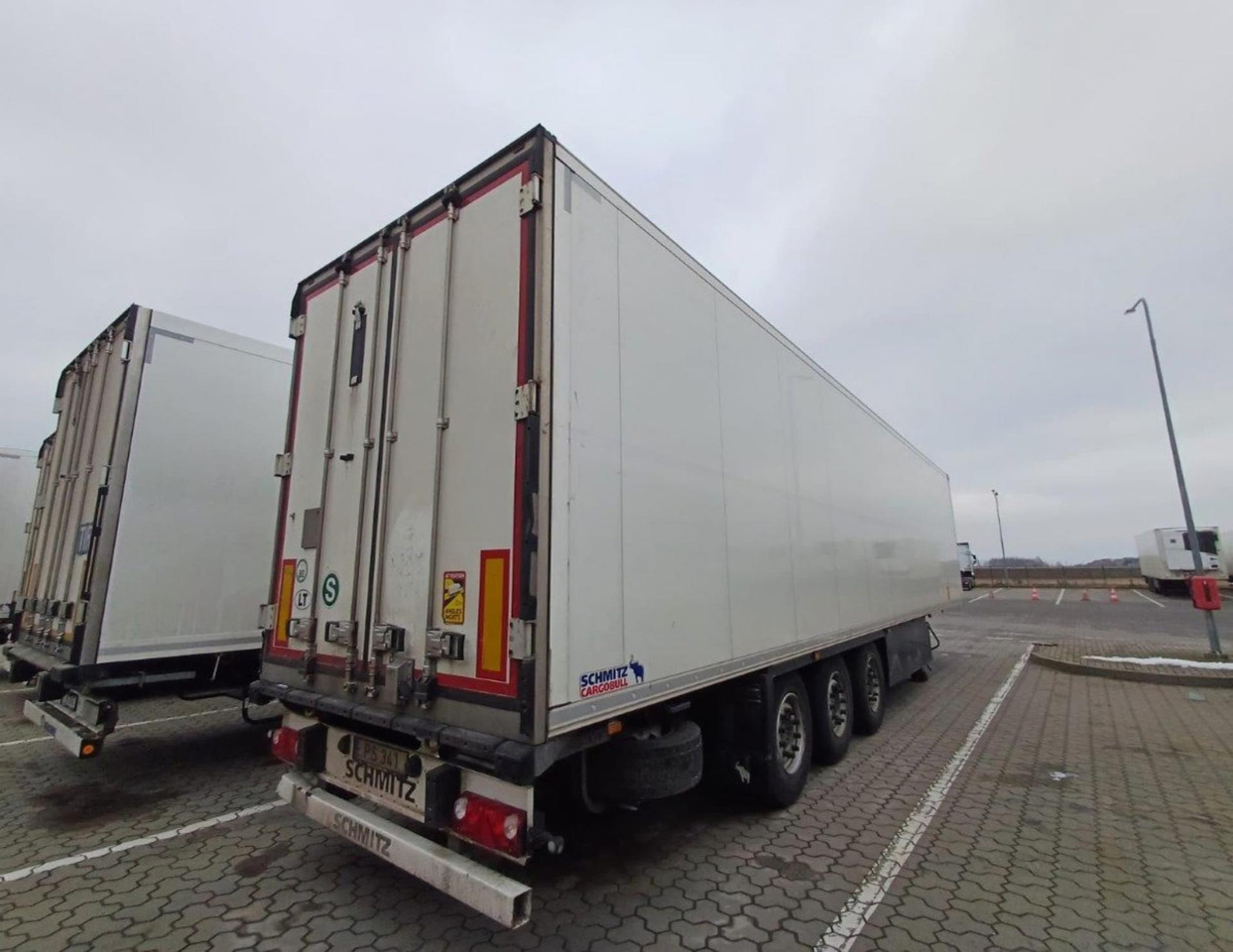 2022 Schmitz Cargobull SKO Double Deck FP 60 ThermoKing SLXi 300 - Semi-remorque frigorifique: photos 3 2022 Schmitz Cargobull SKO Double Deck FP 60 ThermoKing SLXi 300 - Semi-remorque frigorifique: photos 3