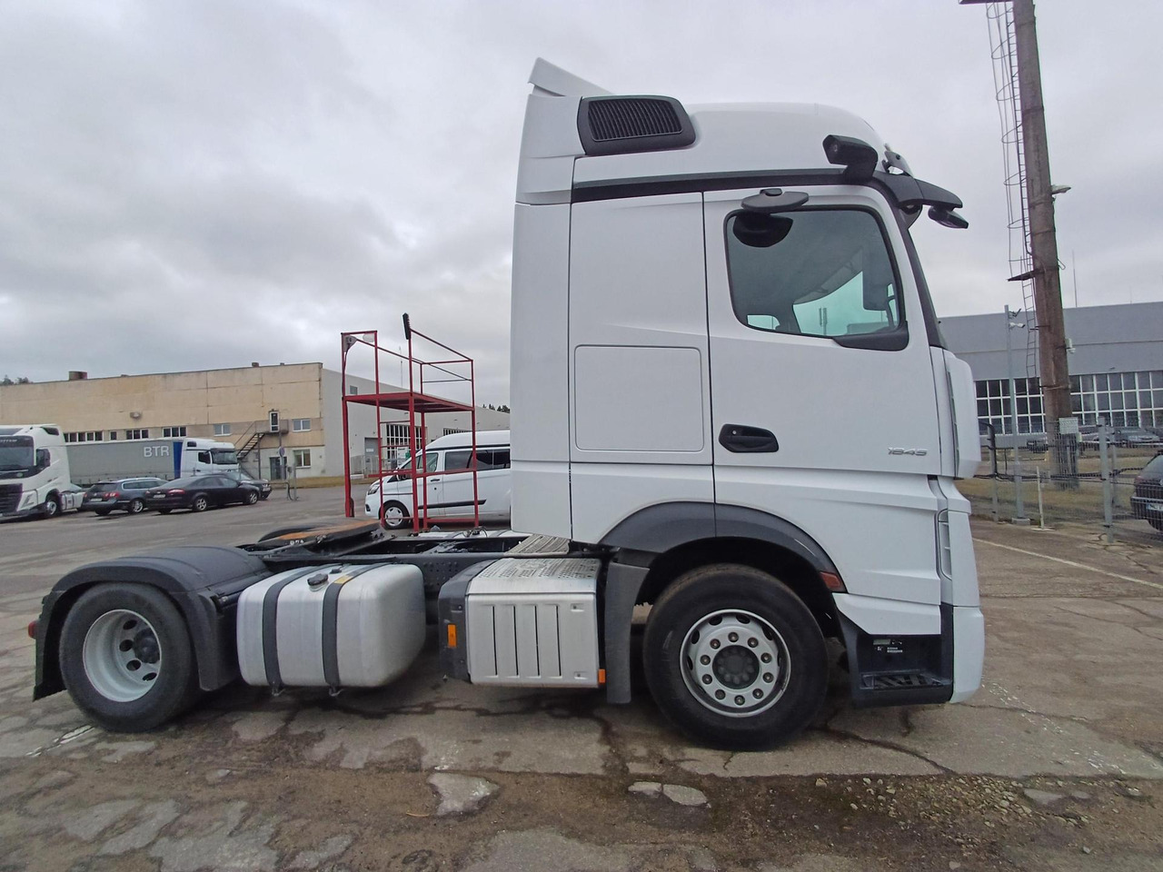 2021 Mercedes-Benz Actros 5 1845 BigSpace - Autre matériel: photos 4 2021 Mercedes-Benz Actros 5 1845 BigSpace - Autre matériel: photos 4