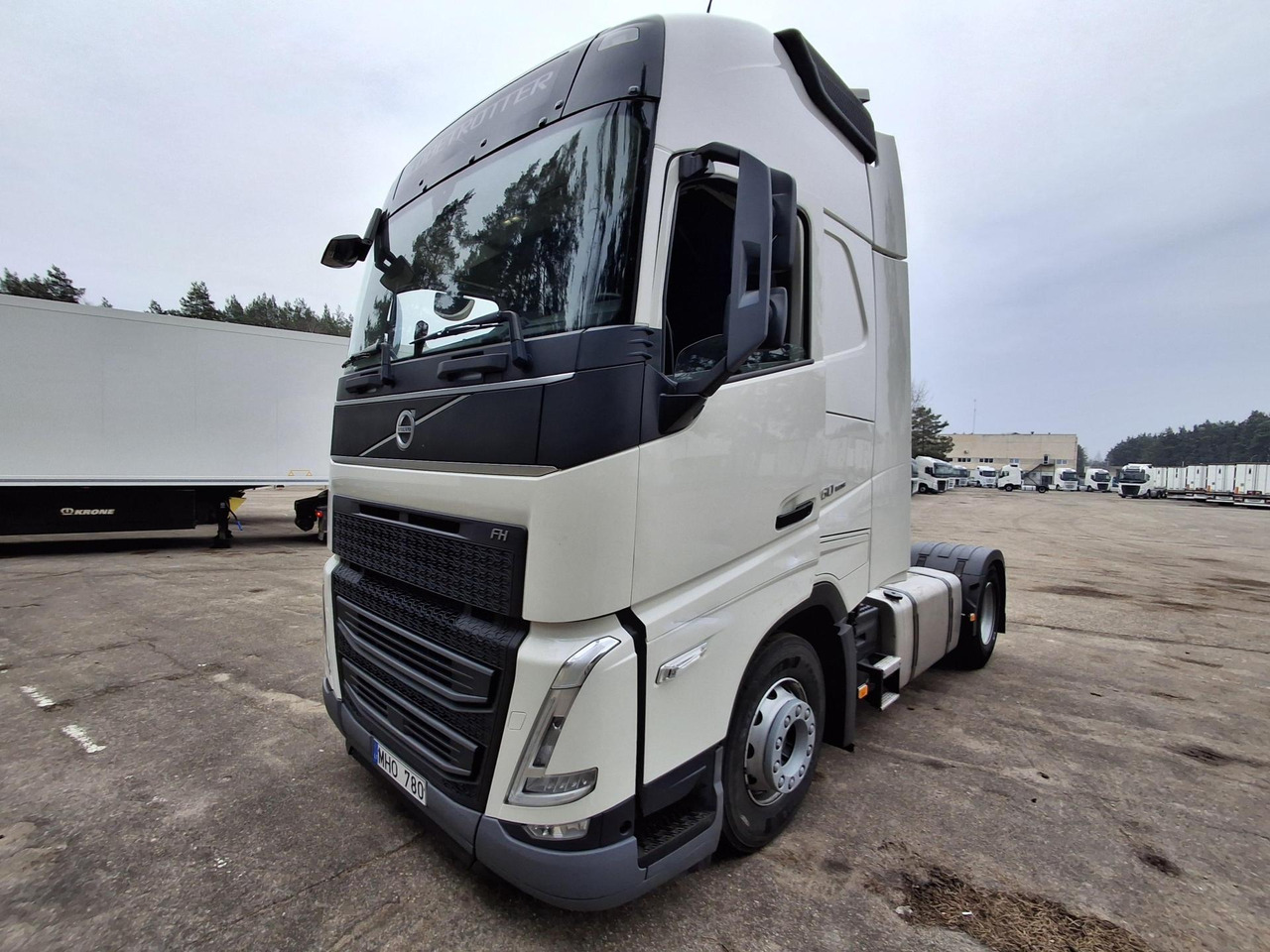 2022 Volvo FH 460 Globetrotter XL i-Save - Tracteur routier: photos 4 2022 Volvo FH 460 Globetrotter XL i-Save - Tracteur routier: photos 4