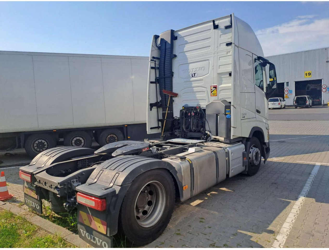 2025 Volvo FH 500 Globetrotter XL ACC - Tracteur routier: photos 4 2025 Volvo FH 500 Globetrotter XL ACC - Tracteur routier: photos 4