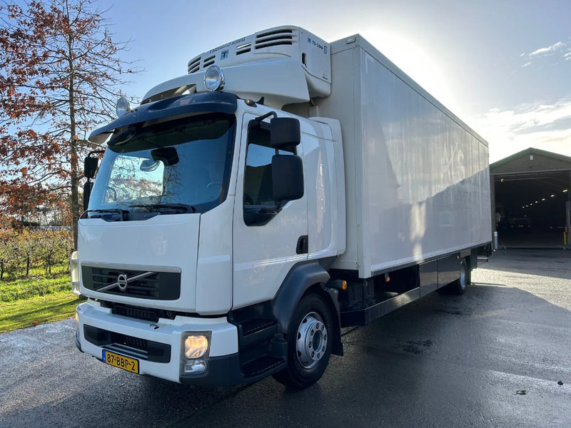 Volvo FL / THERMOKING TS 300 + HEATER FOR PLANTS / EURO5 / SIDE DOOR - Camion frigorifique: photos 1 Volvo FL / THERMOKING TS 300 + HEATER FOR PLANTS / EURO5 / SIDE DOOR - Camion frigorifique: photos 1