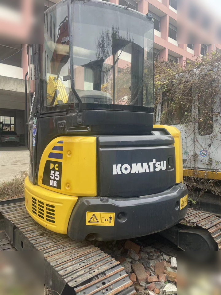 KOMATSU PC55MR-2 - Mini pelle: photos 1 KOMATSU PC55MR-2 - Mini pelle: photos 1