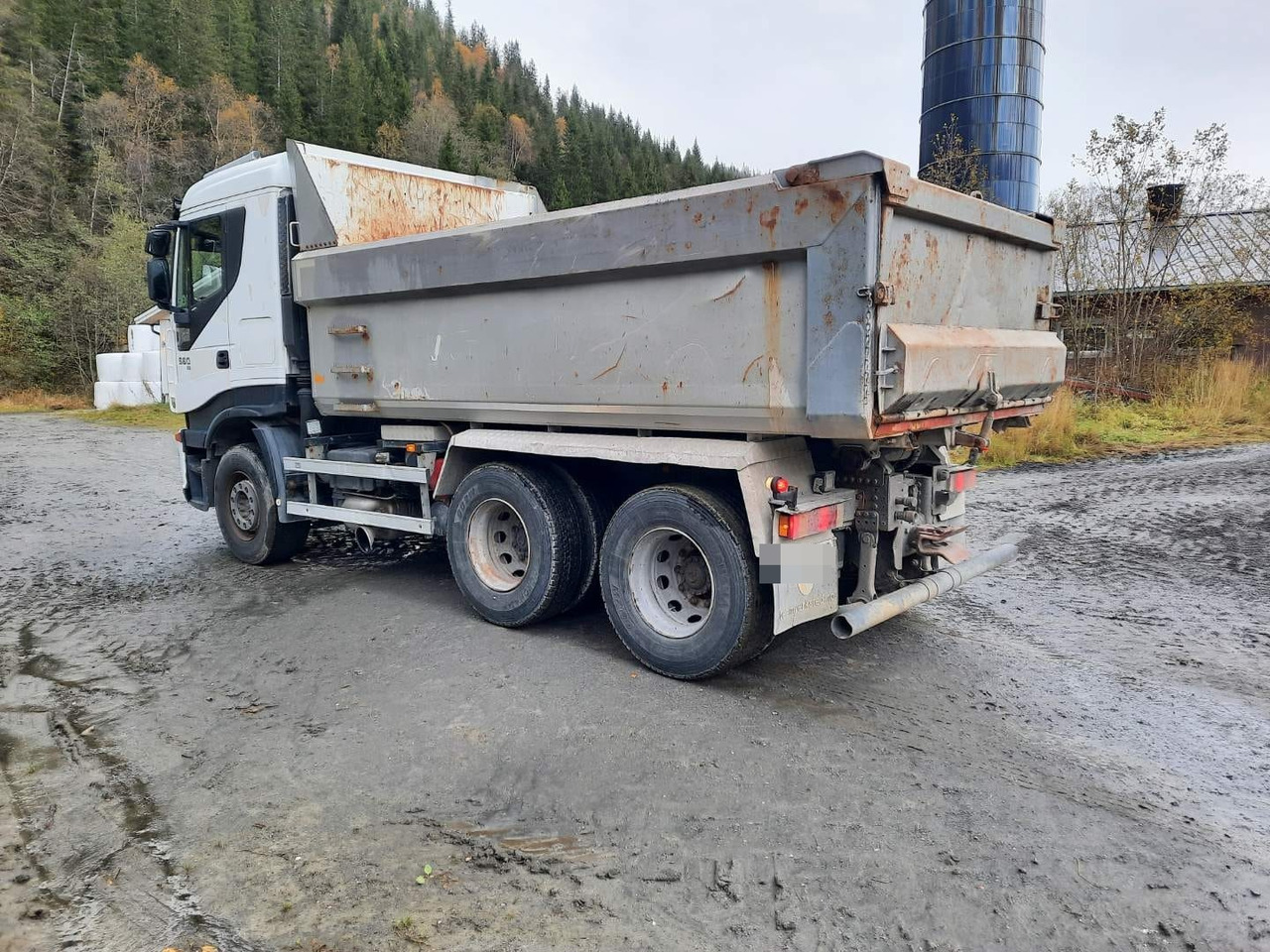 IVECO Stralis 560 - Camion benne: photos 2 IVECO Stralis 560 - Camion benne: photos 2