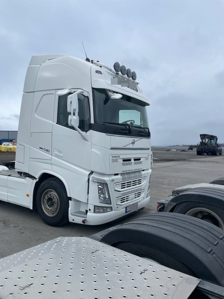 Volvo FH 540 6x2 Retarder Video - Tracteur routier: photos 1 Volvo FH 540 6x2 Retarder Video - Tracteur routier: photos 1