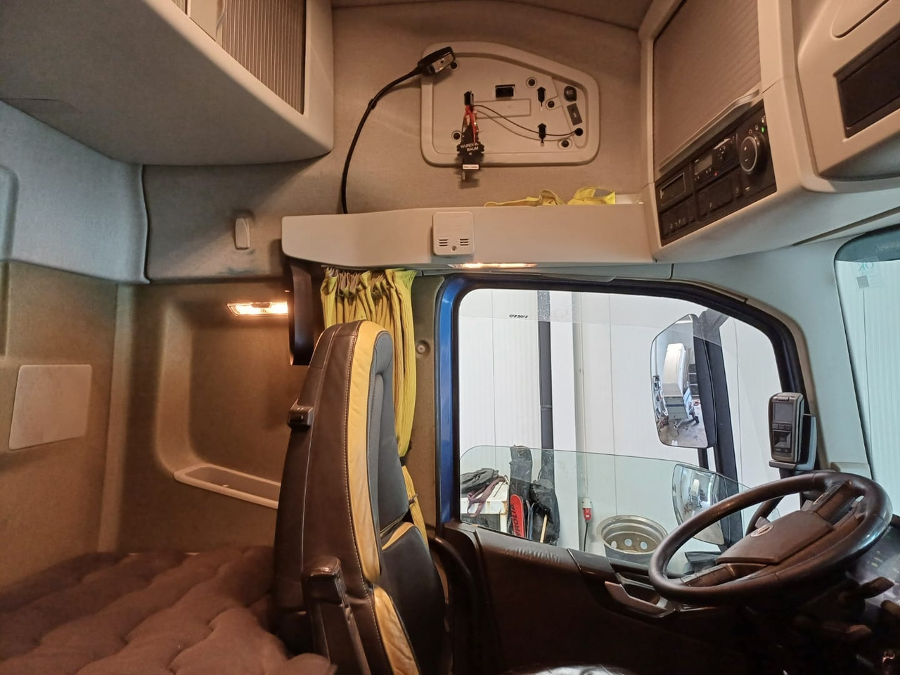 Volvo FH16 750 - Camion grumier, Camion grue: photos 4 Volvo FH16 750 - Camion grumier, Camion grue: photos 4