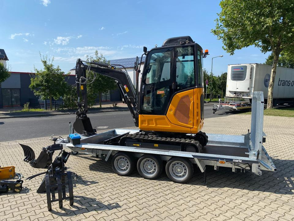 Minibagger BK2800ASR + Tieflader + Zubehör *INKL.19% MWST*BERGER KRAUS*KUBOTA*SCHWENKARM* VERSTELLFAHRWERK*KLIMA* - Mini pelle, Remorque: photos 4 Minibagger BK2800ASR + Tieflader + Zubehör *INKL.19% MWST*BERGER KRAUS*KUBOTA*SCHWENKARM* VERSTELLFAHRWERK*KLIMA* - Mini pelle, Remorque: photos 4