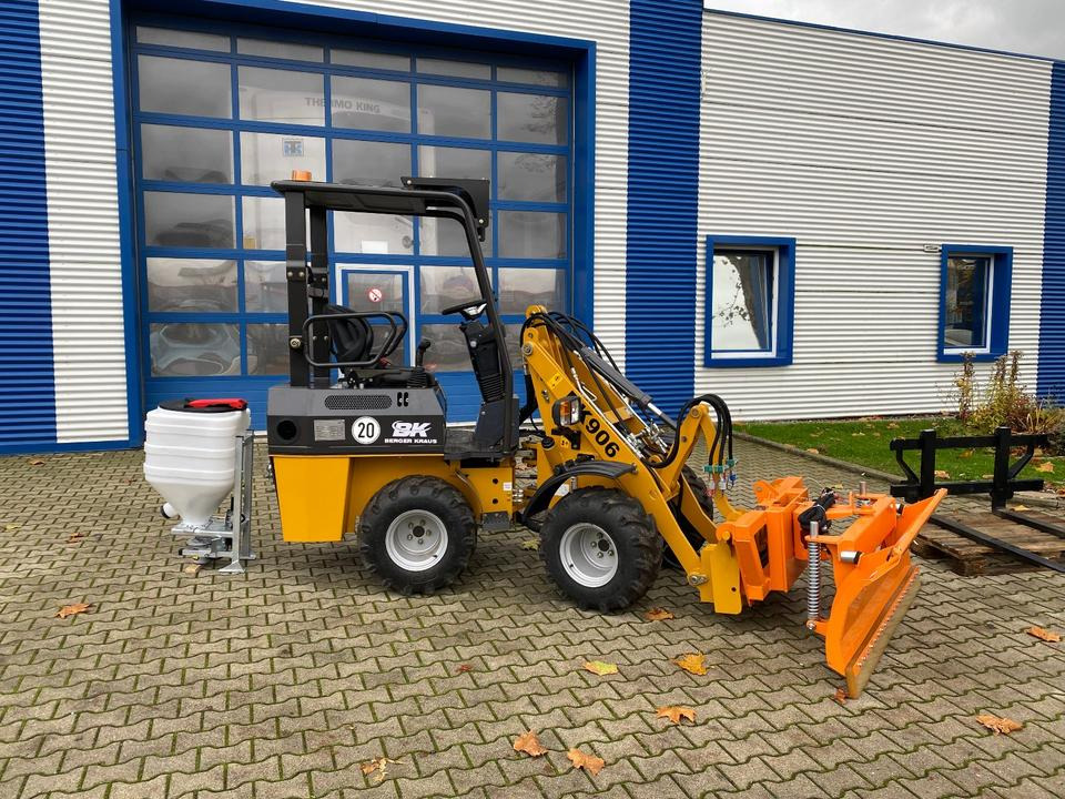 Radlader/Hoflader BK906 inkl. Winter-Komplettpaket *INKL.19% MWST.*BERGER KRAUS*PERKINS*EURO*SOFORT!* - Valet de ferme: photos 3 Radlader/Hoflader BK906 inkl. Winter-Komplettpaket *INKL.19% MWST.*BERGER KRAUS*PERKINS*EURO*SOFORT!* - Valet de ferme: photos 3