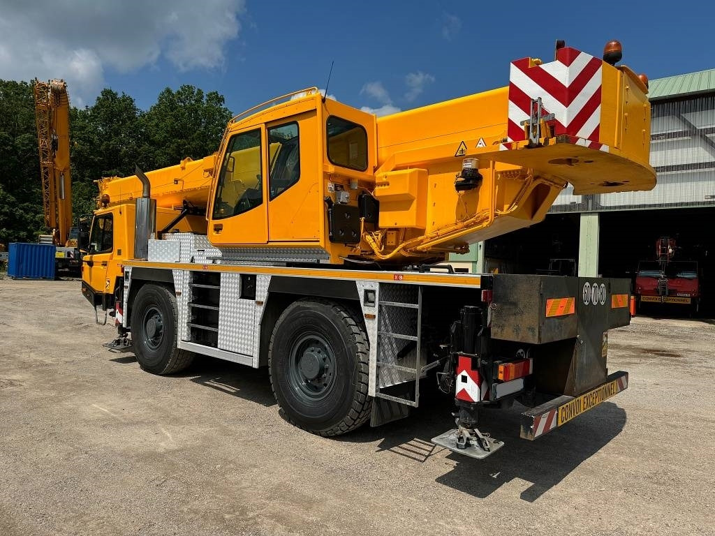 Tadano Faun ATF 40G-2  - Grue mobile: photos 4 Tadano Faun ATF 40G-2  - Grue mobile: photos 4