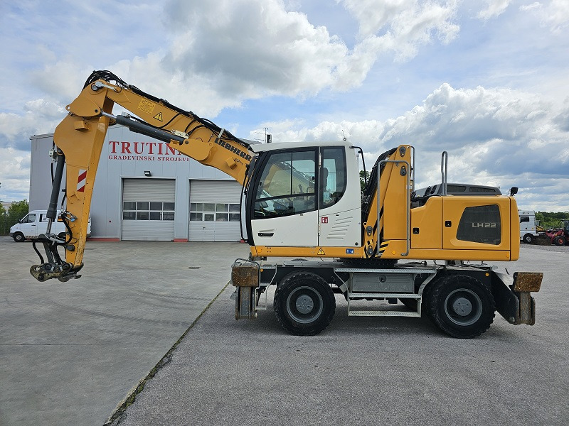 LIEBHERR LH22M - Pelle de manutention: photos 2 LIEBHERR LH22M - Pelle de manutention: photos 2