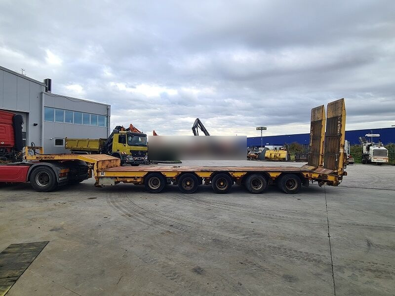 Müller-Mitteltal TS5 - Semi-remorque surbaissé: photos 2 Müller-Mitteltal TS5 - Semi-remorque surbaissé: photos 2