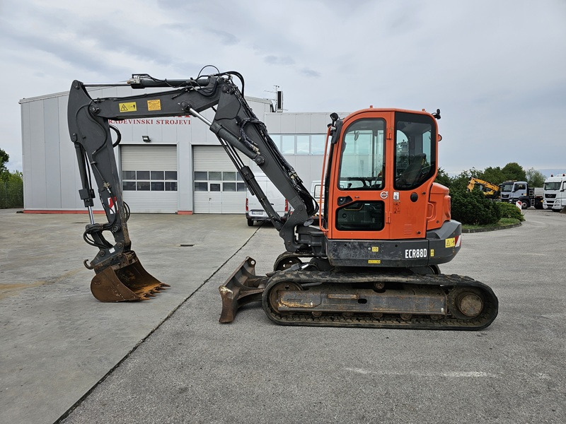 VOLVO ECR88D - Pelle sur chenille: photos 1 VOLVO ECR88D - Pelle sur chenille: photos 1