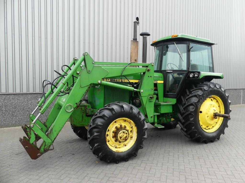 International 744S - Tracteur agricole: photos 1 International 744S - Tracteur agricole: photos 1