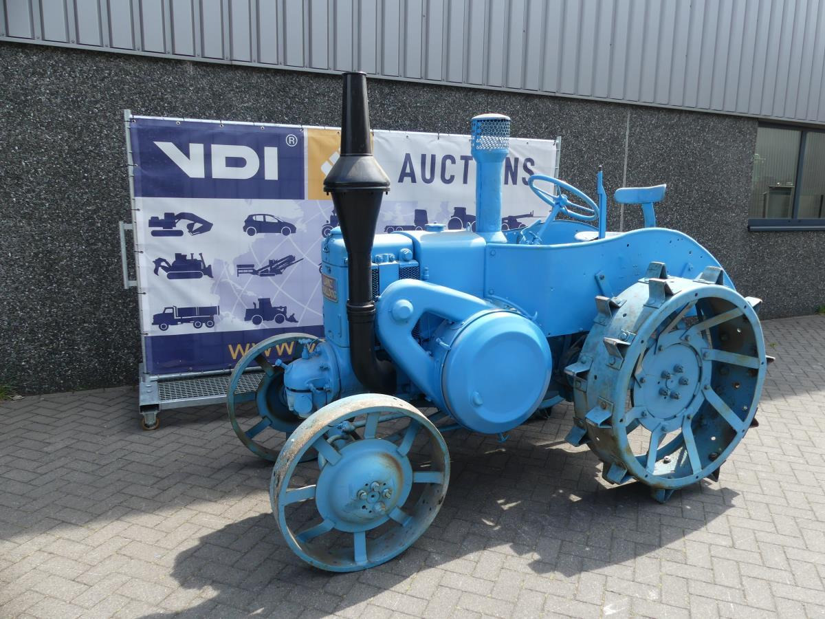 Lanz-Bulldog 20 - Tracteur agricole: photos 2 Lanz-Bulldog 20 - Tracteur agricole: photos 2