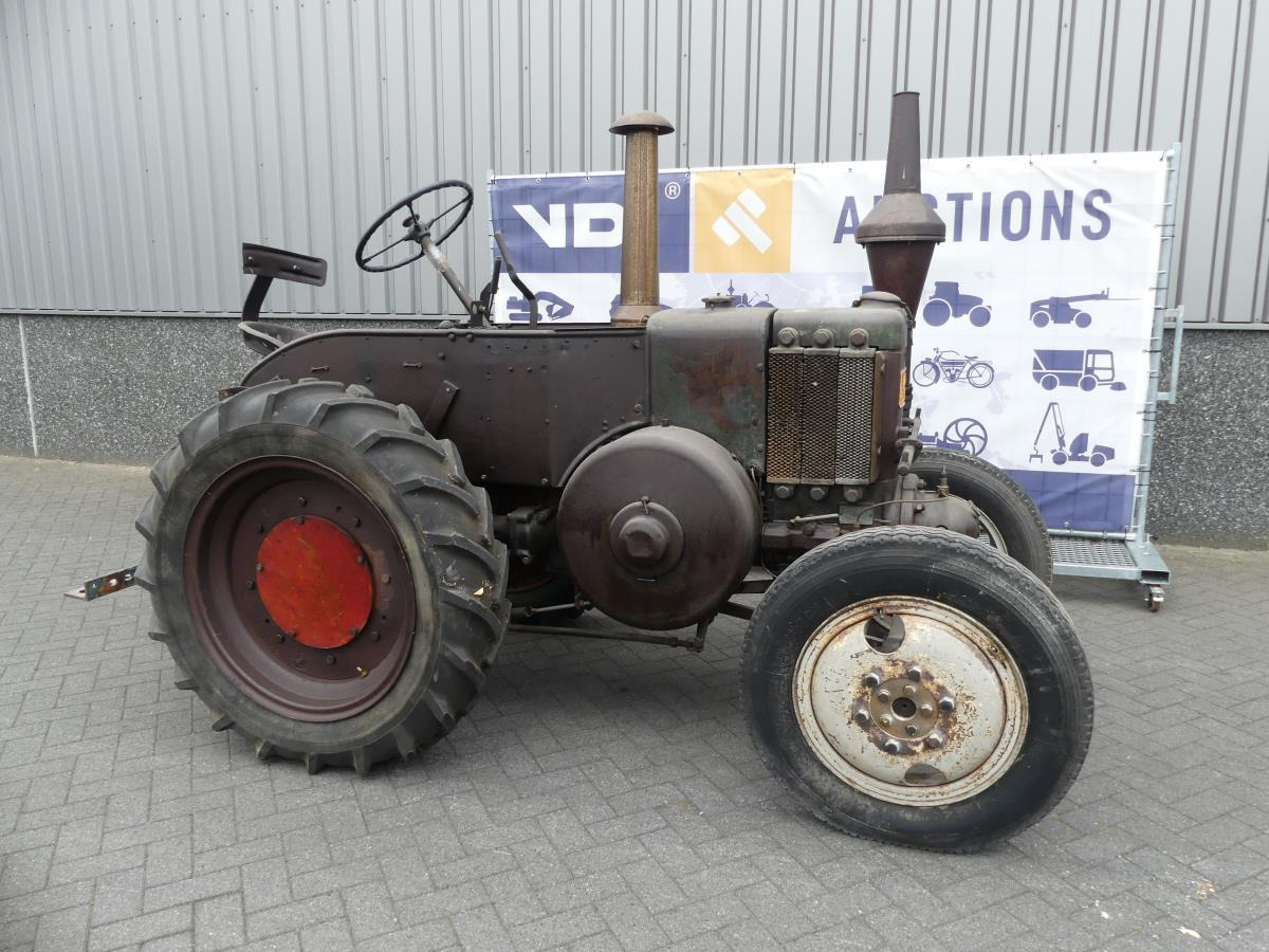 Lanz-Bulldog D3506 - Tracteur agricole: photos 5 Lanz-Bulldog D3506 - Tracteur agricole: photos 5