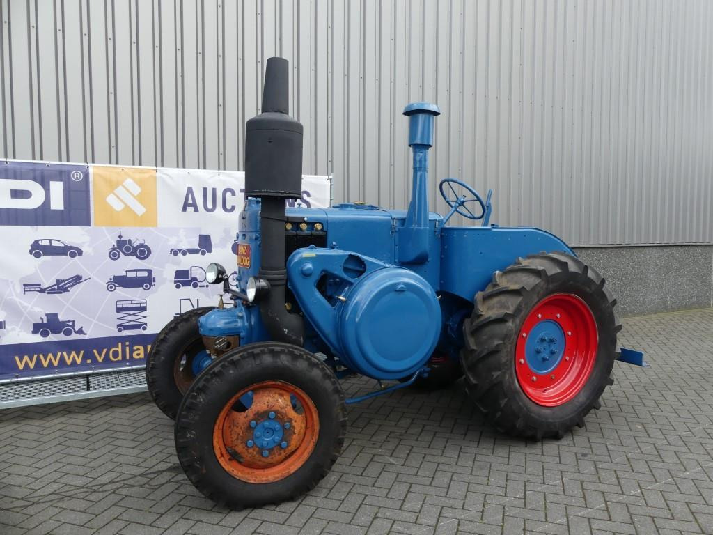 Lanz Bulldog D9506 - Tracteur agricole: photos 2 Lanz Bulldog D9506 - Tracteur agricole: photos 2