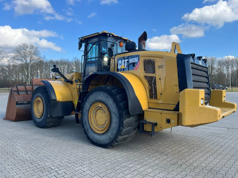 Cat 982M - Chargeuse sur pneus: photos 2 Cat 982M - Chargeuse sur pneus: photos 2
