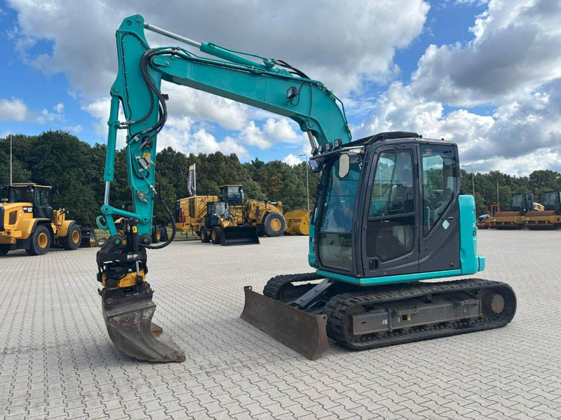 Kobelco SK 75 SR-3E - Mini pelle: photos 1 Kobelco SK 75 SR-3E - Mini pelle: photos 1