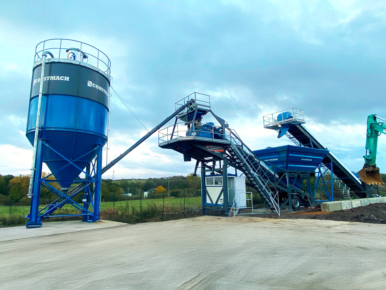 Constmach 30 m³/h Mobile Concrete Batching Plant - Centrale à béton: photos 1 Constmach 30 m³/h Mobile Concrete Batching Plant - Centrale à béton: photos 1