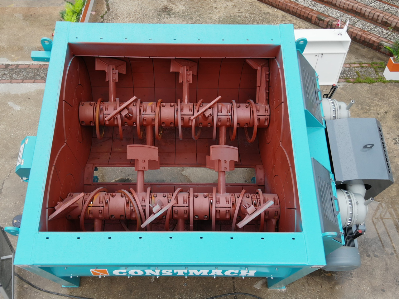 Constmach Double Shaft Concrete Mixer (Paddle Mixer) - Bétonnière: photos 1 Constmach Double Shaft Concrete Mixer (Paddle Mixer) - Bétonnière: photos 1