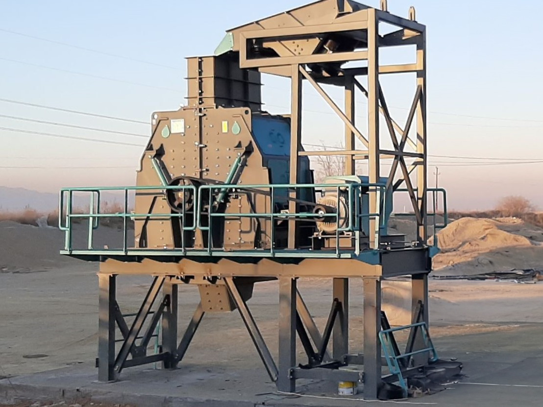 Constmach Tertiärer Prallbrecher 60–250 TPH (Sand Herstellungsmaschine) - Concasseur à percussion: photos 1 Constmach Tertiärer Prallbrecher 60–250 TPH (Sand Herstellungsmaschine) - Concasseur à percussion: photos 1