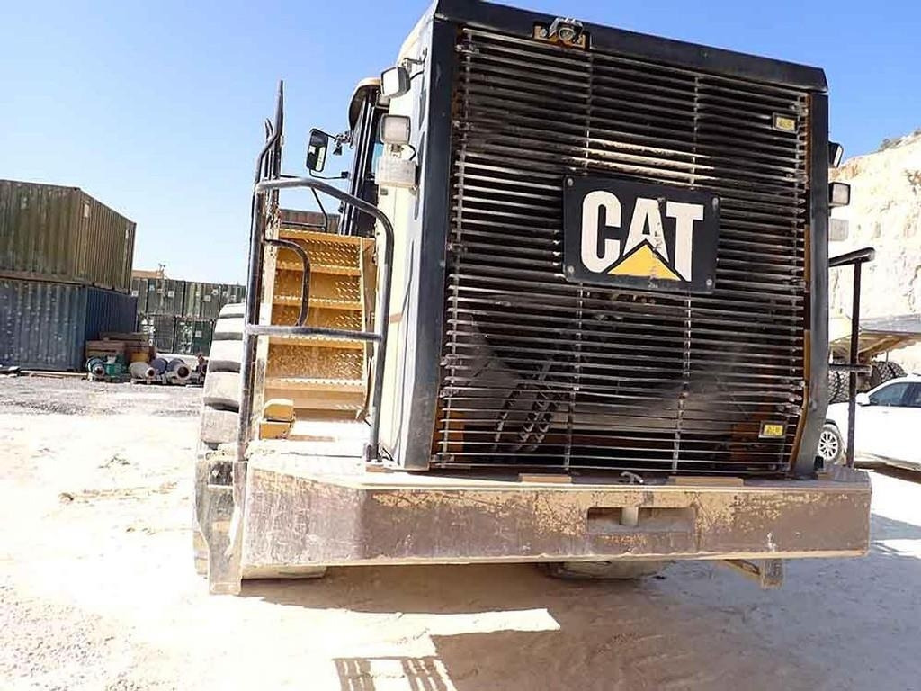 Chargeuse sur pneus CAT 988K: photos 8