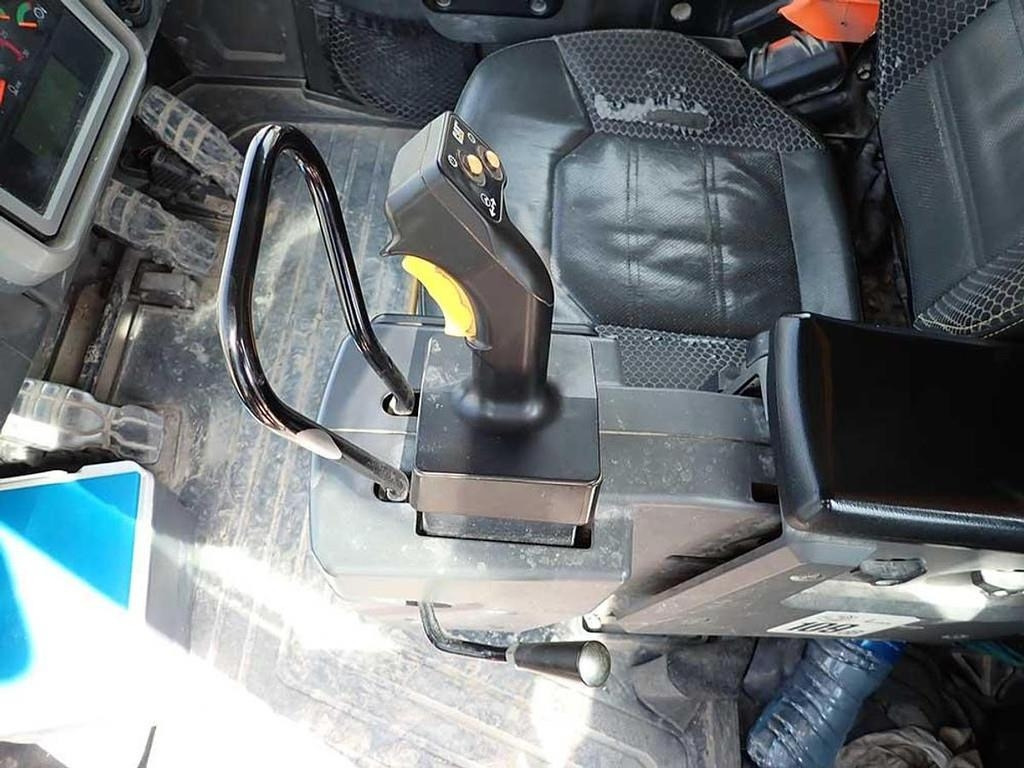 Chargeuse sur pneus CAT 988K: photos 22