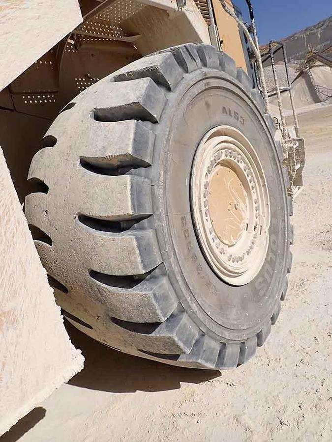 Chargeuse sur pneus CAT 988K: photos 27