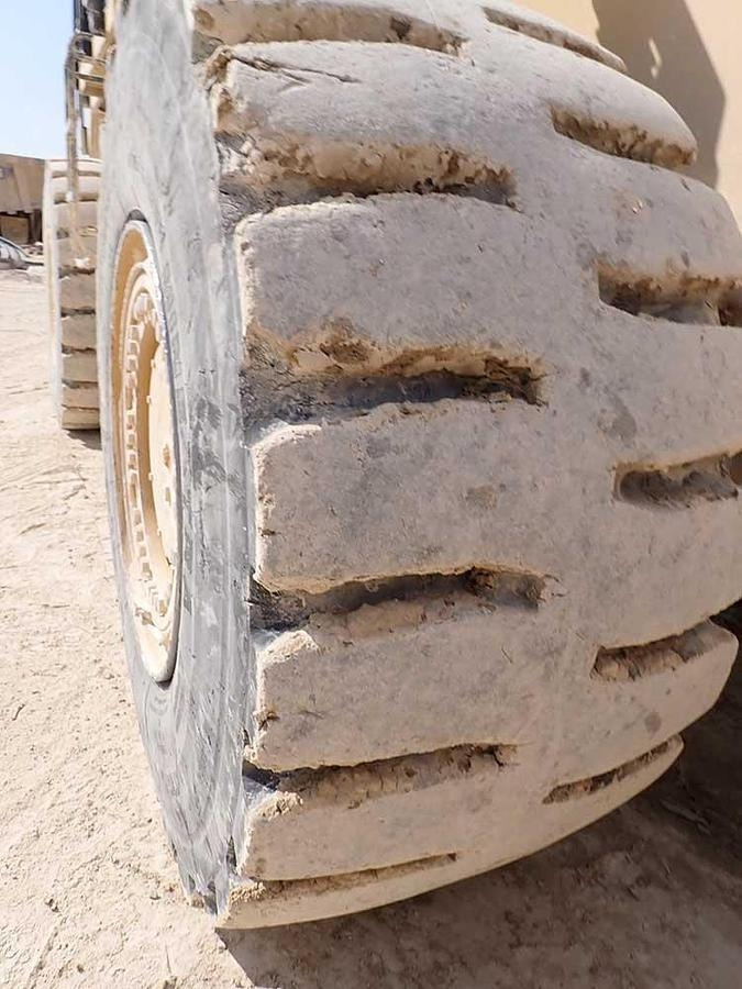 Chargeuse sur pneus CAT 988K: photos 27