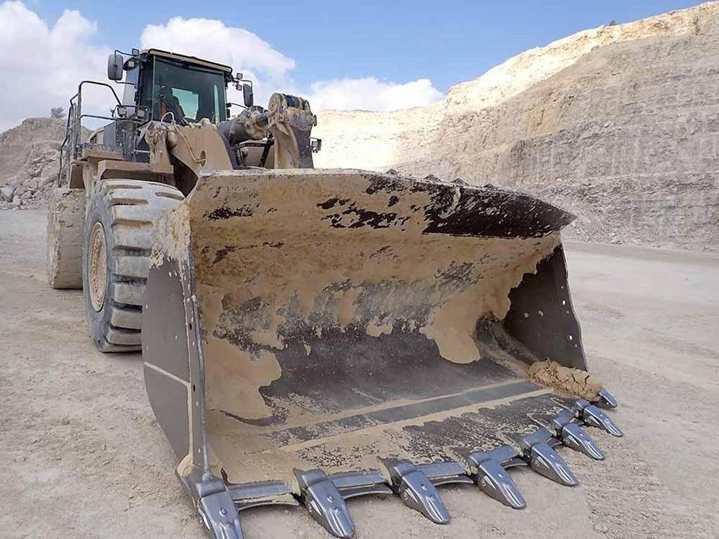 CAT 988K - Chargeuse sur pneus: photos 2 CAT 988K - Chargeuse sur pneus: photos 2