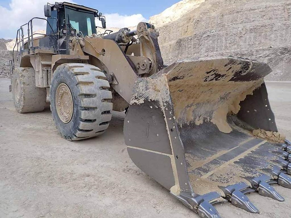 CAT 988K - Chargeuse sur pneus: photos 3 CAT 988K - Chargeuse sur pneus: photos 3