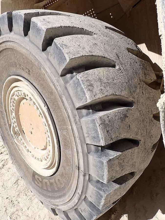 Chargeuse sur pneus CAT 988K: photos 33