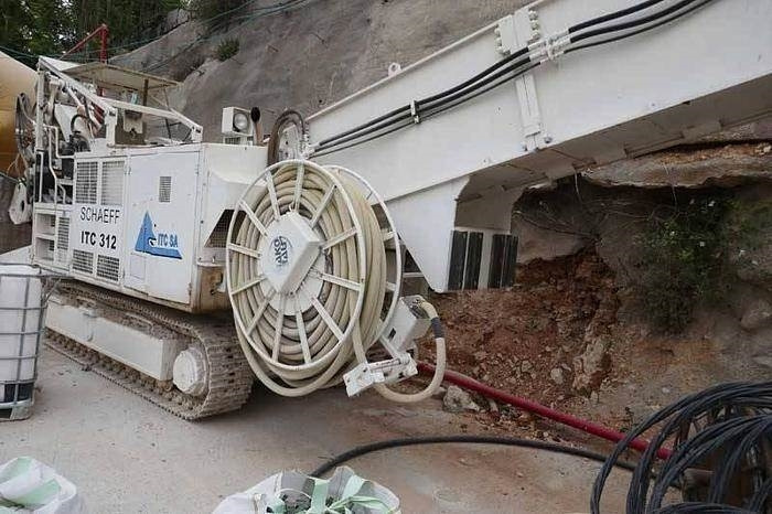 Schaeff ITC312 - Foreuse: photos 4 Schaeff ITC312 - Foreuse: photos 4