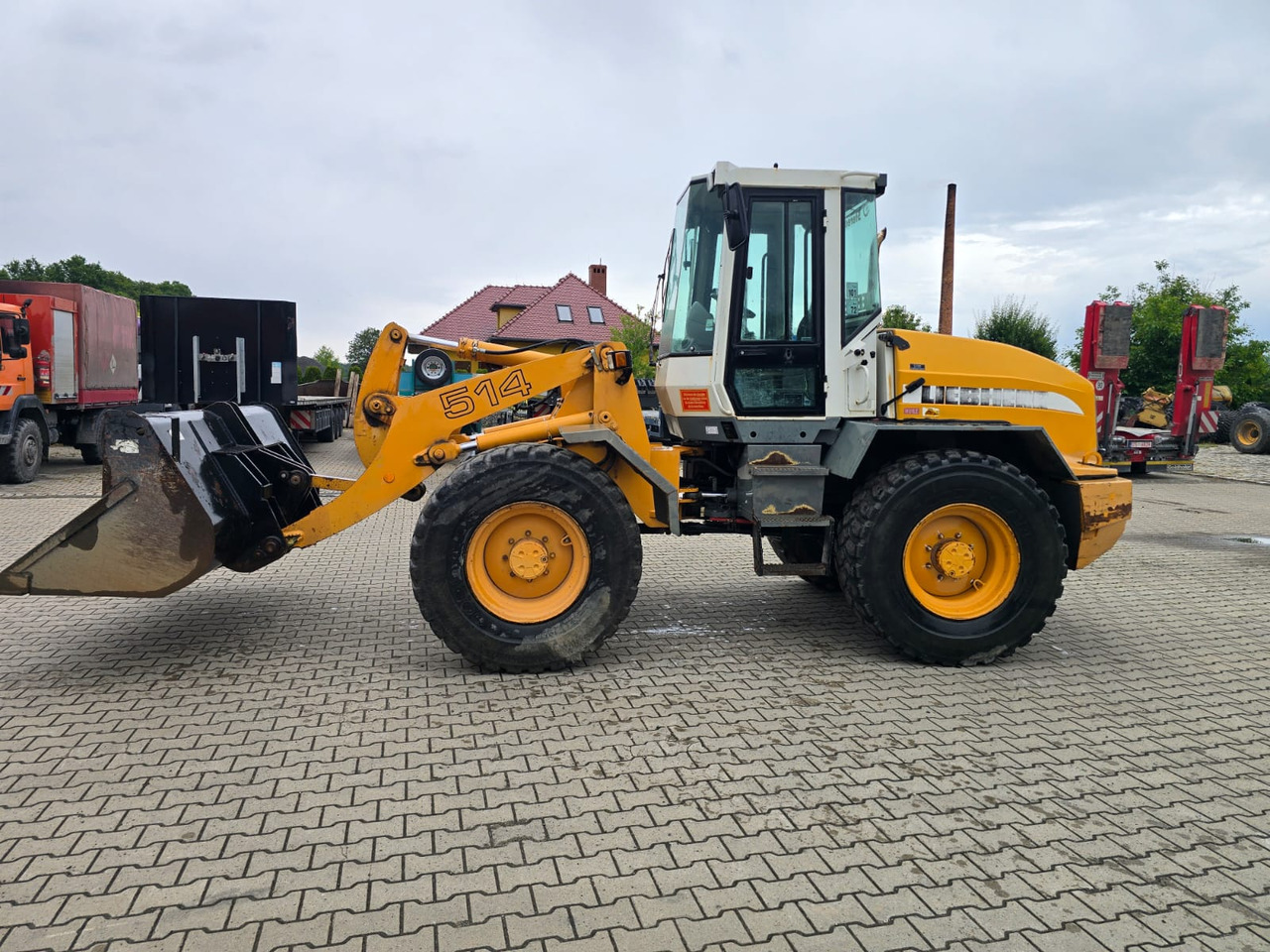 LIEBHERR 514 - Chargeuse: photos 1 LIEBHERR 514 - Chargeuse: photos 1