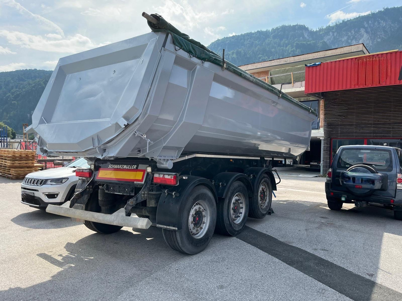 Schwarzmüller Hardox - Semi-remorque benne: photos 1 Schwarzmüller Hardox - Semi-remorque benne: photos 1