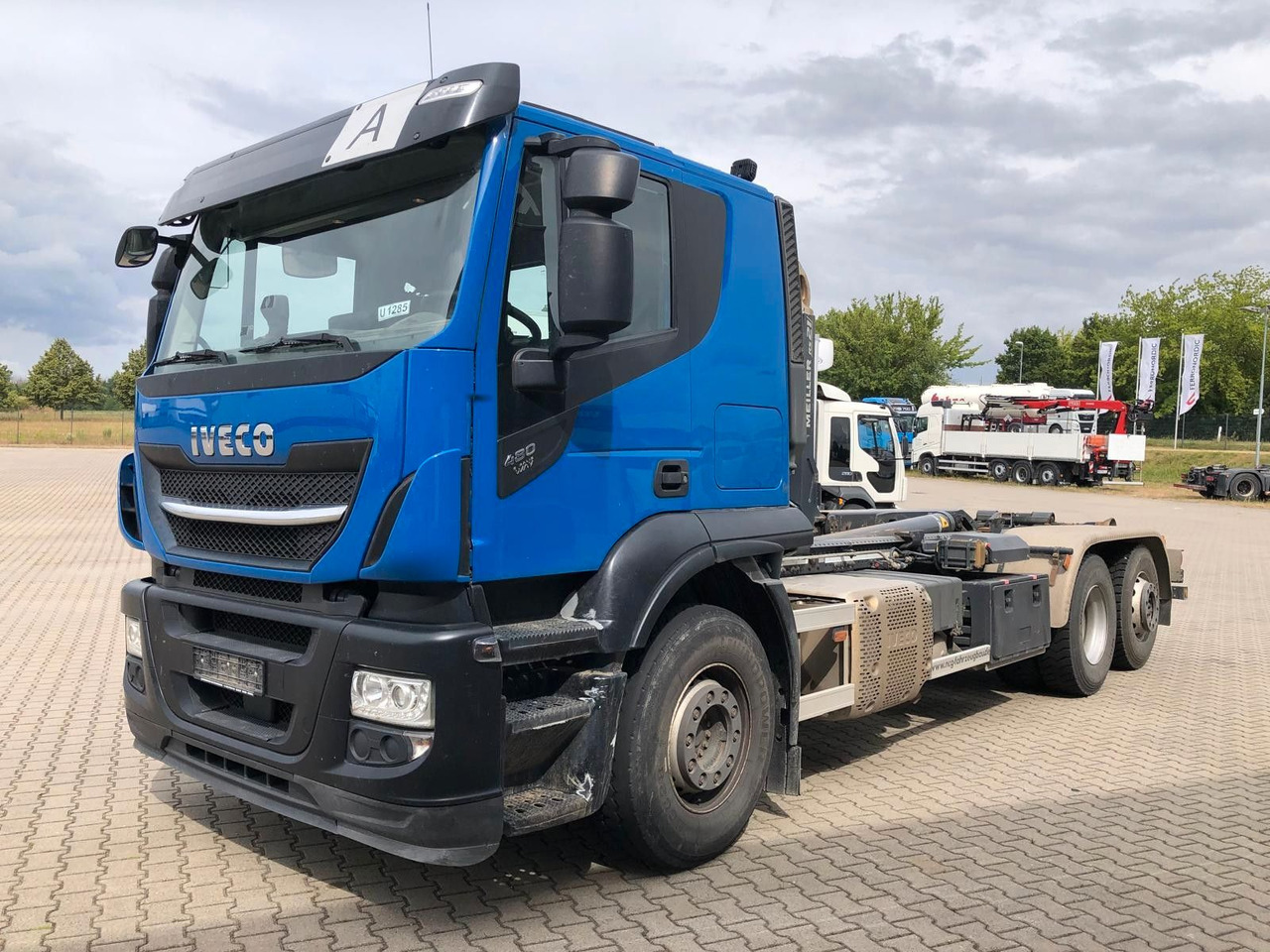 Iveco X-Way 480 Intarder*AHK*Lenk/LiftAchse*Meiller - Camion ampliroll: photos 1 Iveco X-Way 480 Intarder*AHK*Lenk/LiftAchse*Meiller - Camion ampliroll: photos 1