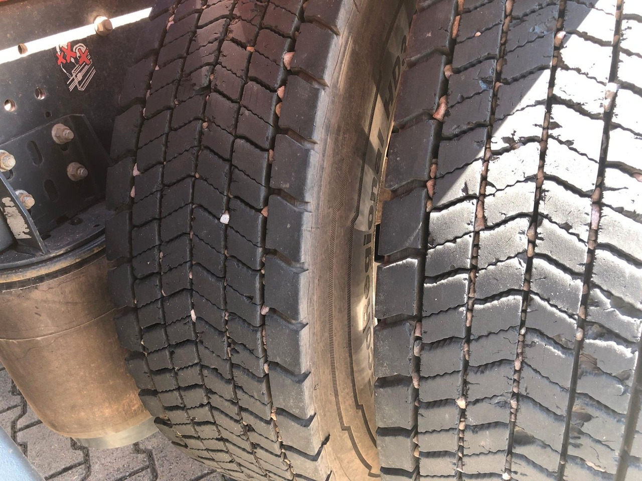 Volvo FE 350 6x2 Lenkachse*Alufelgen*HIAB*AHK*Klima en crédit-bail Volvo FE 350 6x2 Lenkachse*Alufelgen*HIAB*AHK*Klima: photos 24 Volvo FE 350 6x2 Lenkachse*Alufelgen*HIAB*AHK*Klima en crédit-bail Volvo FE 350 6x2 Lenkachse*Alufelgen*HIAB*AHK*Klima: photos 24