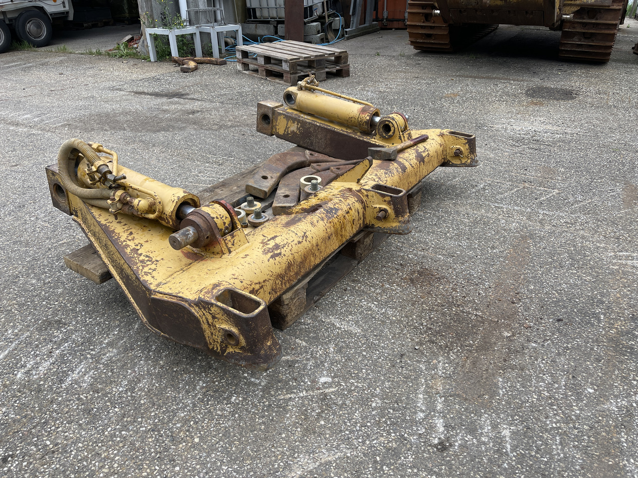 CATERPILLAR Multi Shank - Ripper pour Chargeuse sur chenilles: photos 3 CATERPILLAR Multi Shank - Ripper pour Chargeuse sur chenilles: photos 3