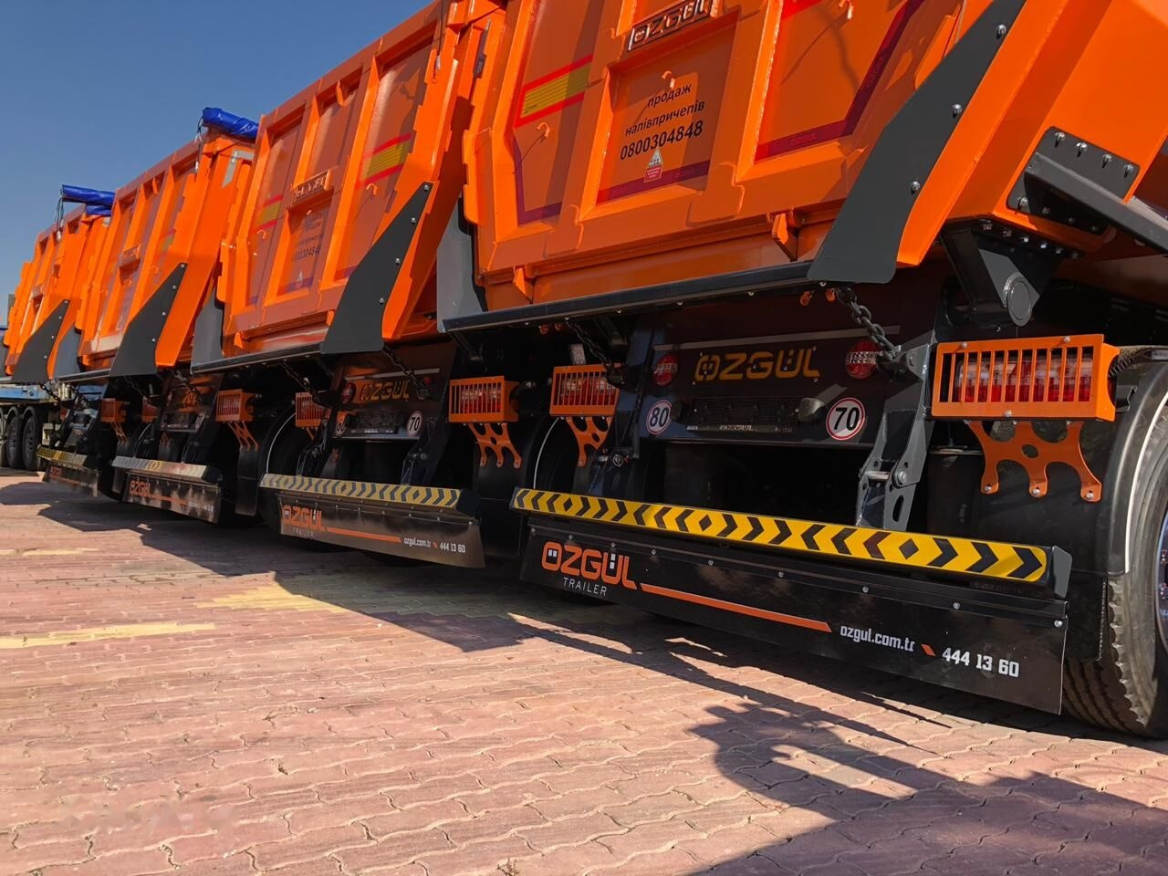 Özgül HALF PIPE TIPPING TRAILER - Semi-remorque benne: photos 1 Özgül HALF PIPE TIPPING TRAILER - Semi-remorque benne: photos 1