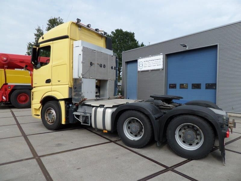 Mercedes-Benz Actros 3351 6x4 - Tracteur routier: photos 4 Mercedes-Benz Actros 3351 6x4 - Tracteur routier: photos 4