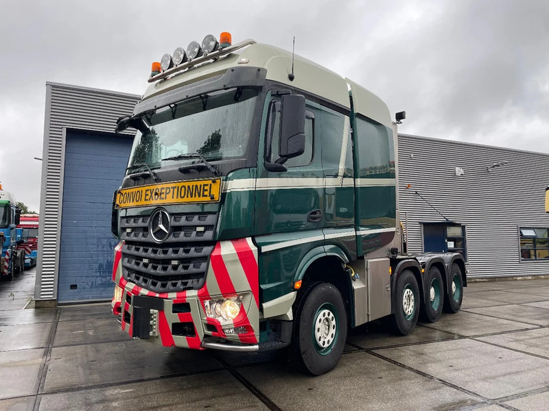 Mercedes-Benz Arocs Arocs 4163 8x4/4 - Tracteur routier: photos 1 Mercedes-Benz Arocs Arocs 4163 8x4/4 - Tracteur routier: photos 1