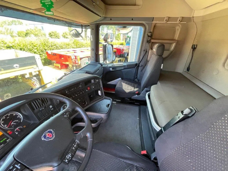 Tracteur routier Scania R580 V8 8x4/4: photos 9