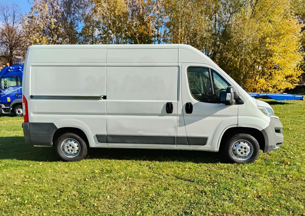 Fiat Ducato - Fourgon utilitaire: photos 4 Fiat Ducato - Fourgon utilitaire: photos 4
